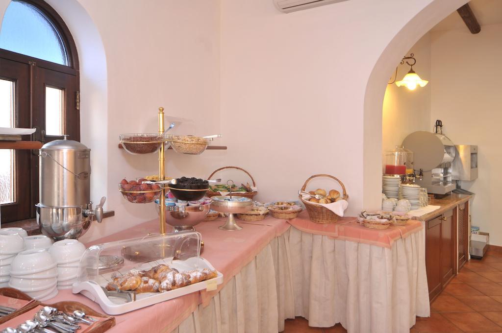 Hotel Villaggio Stromboli - isola di Stromboli Esterno foto