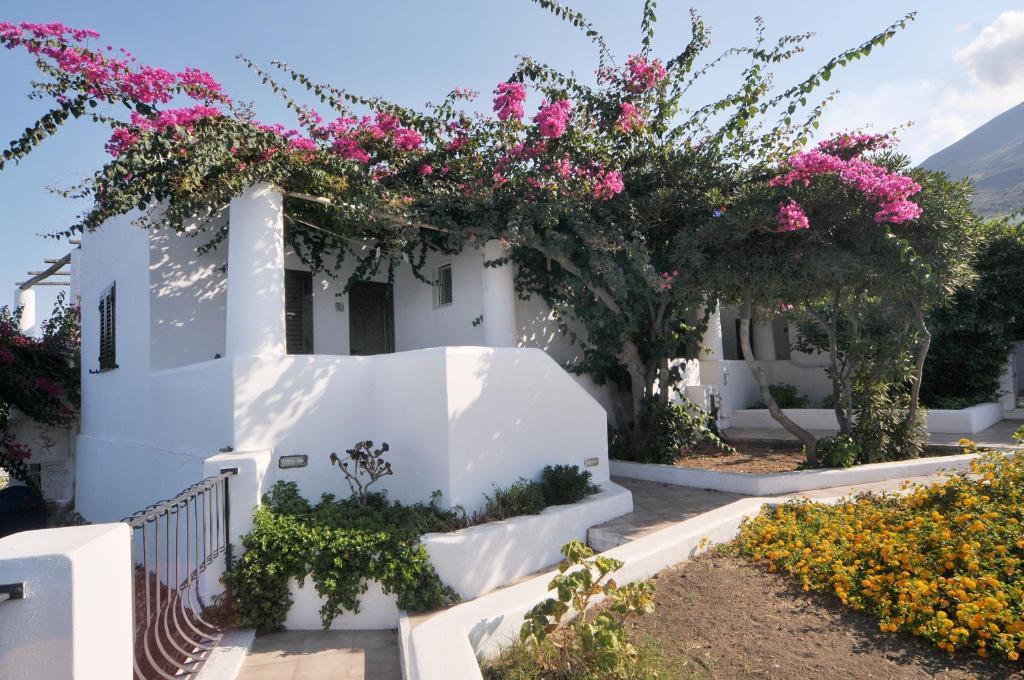Hotel Villaggio Stromboli - isola di Stromboli Esterno foto